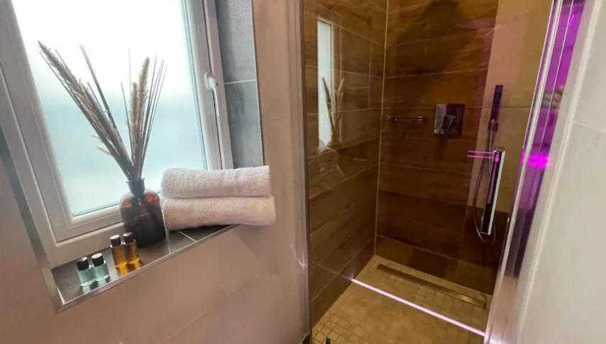 #1 Tgha Luxury Studio Apartment In Athlone Zewnętrze zdjęcie