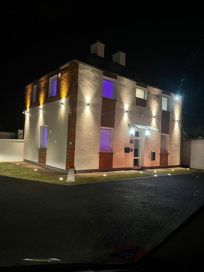 #1 Tgha Luxury Studio Apartment In Athlone Zewnętrze zdjęcie